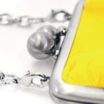 <small>new color yellow<br>リリース</small>